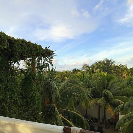 Casa Aloha-Isla Holbox Aparthotel Exterior photo